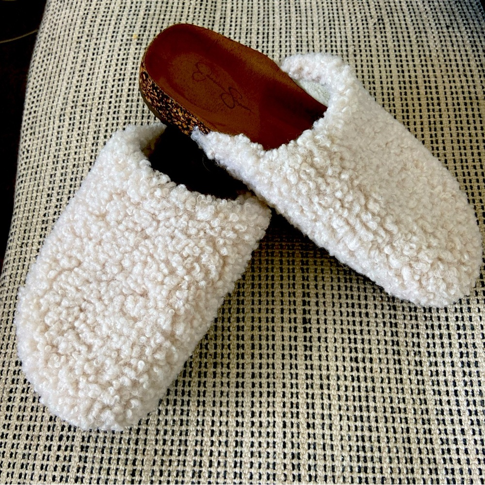 Jessica Simpson Sheatling Mule Slide